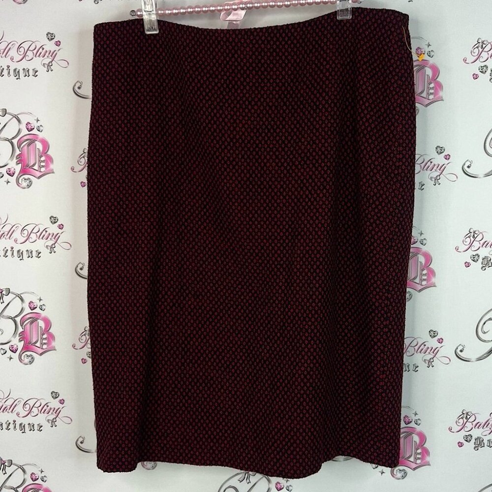 Lord & Taylor skirt textured pattern dotted lace look tweed Burgundy Pencil